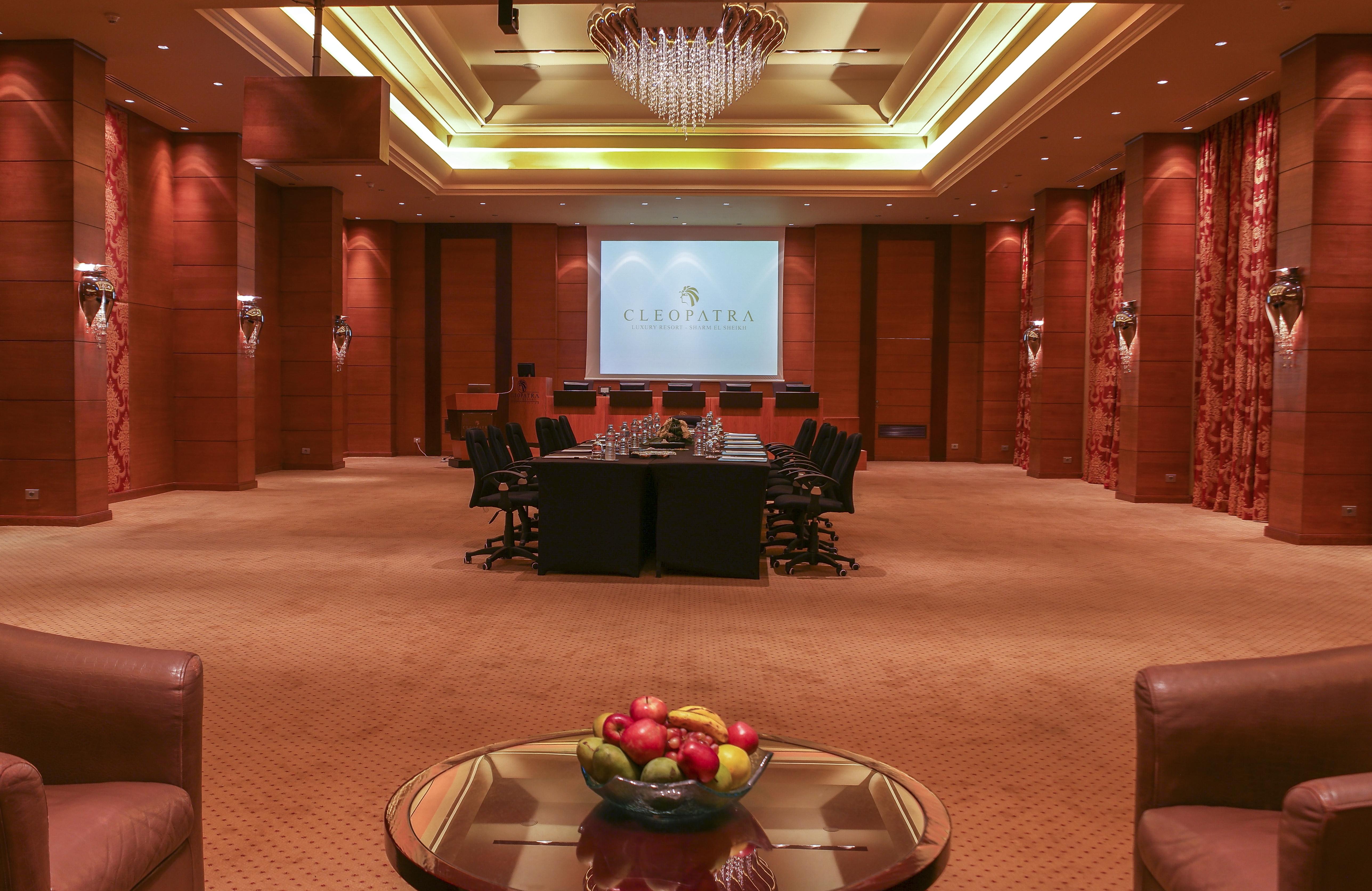 Cleopatra Luxury Sheikh Resort
