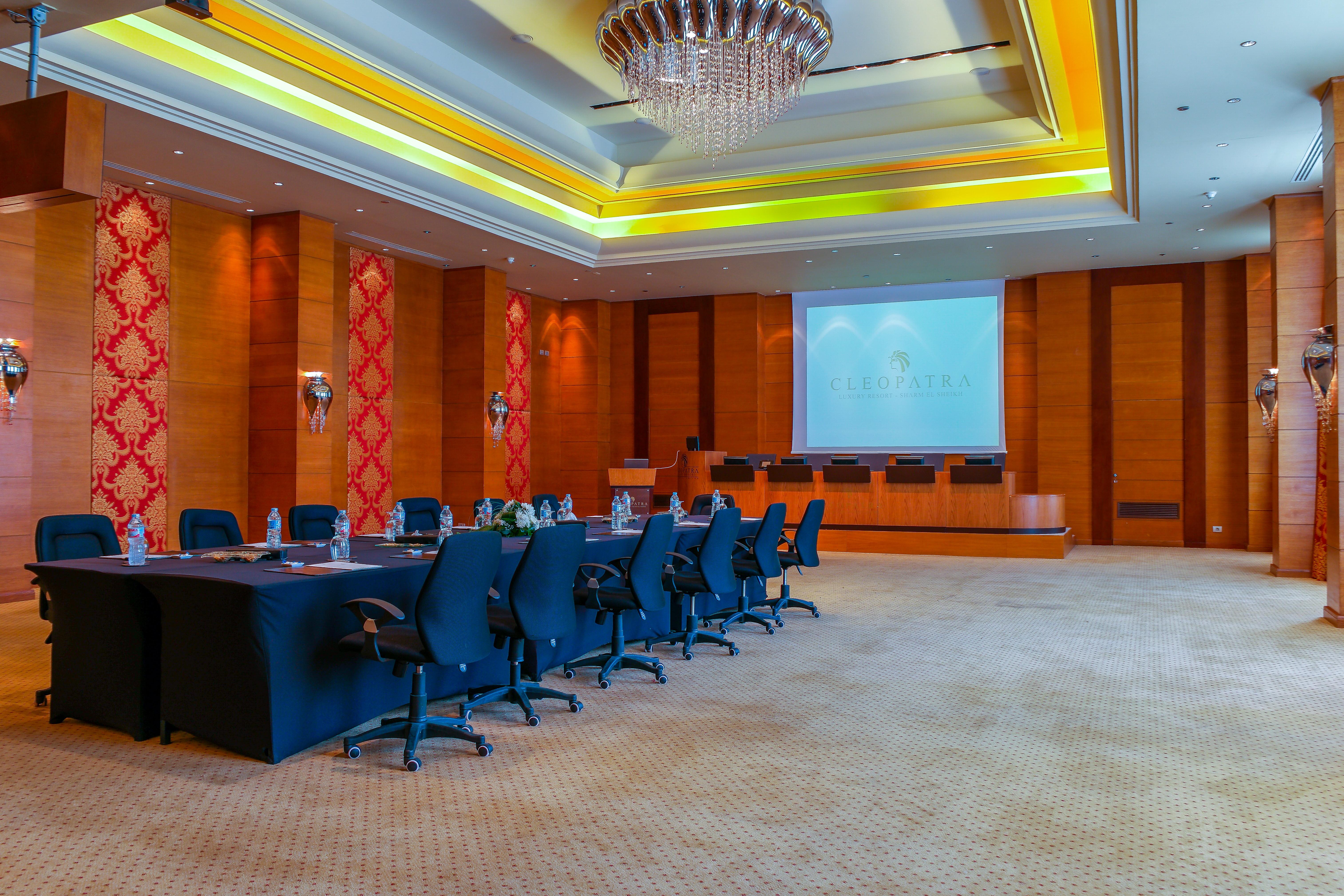 Cleopatra Luxury Sheikh 5*